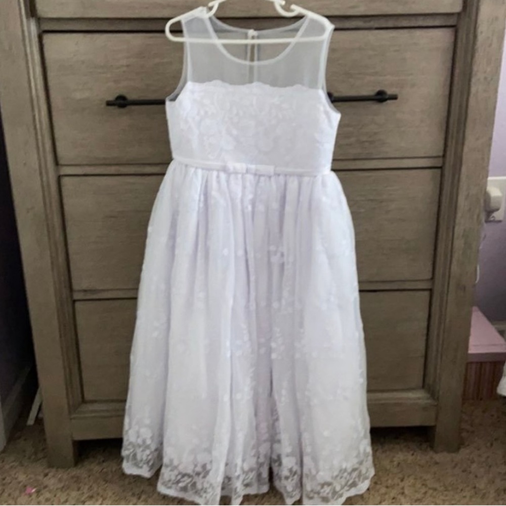Bonnie Jean White Floral Lace Special Occasion Dress
